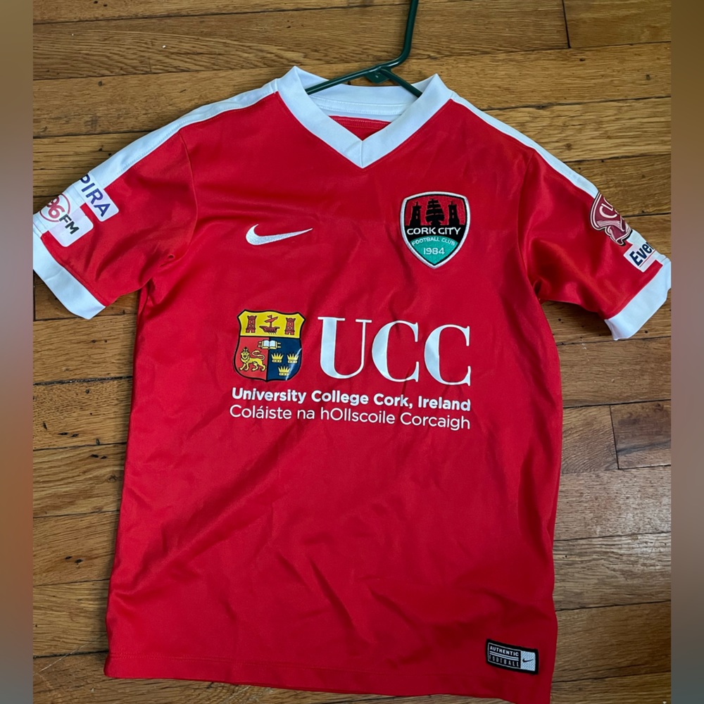 Youth medium cork Ireland Nike drift UCC jersey